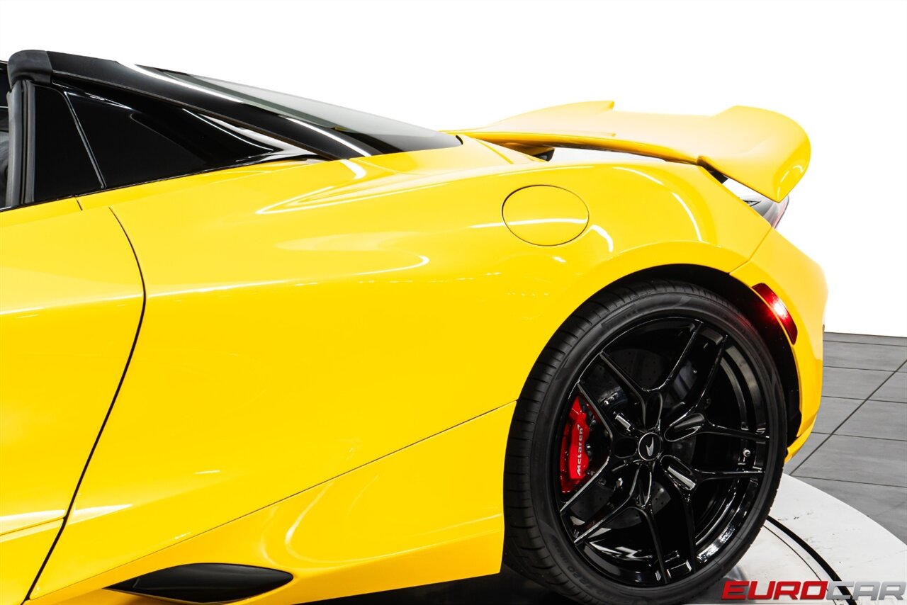 2024 McLaren 750S Spider *JUST OVER 100 MILES * BEAUTIFUL SPEC* - Photo 18 - Costa Mesa, CA 92626