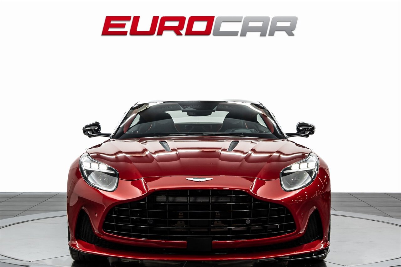 2024 Aston Martin DB12 V8  *HIGHLY OPTIONED* ONLY 3800 Pampered Miles* - Photo 8 - Costa Mesa, CA 92626