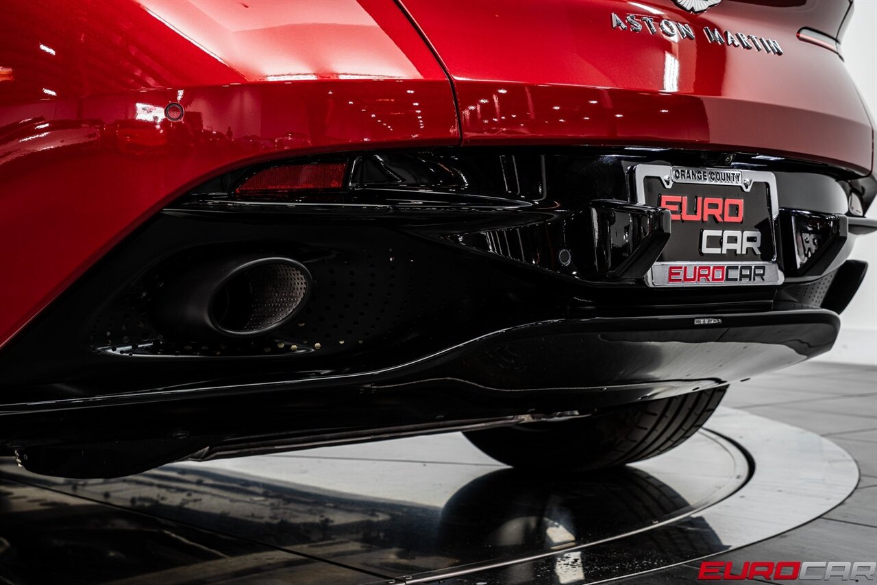 2024 Aston Martin DB12 V8  *HIGHLY OPTIONED* ONLY 3800 Pampered Miles* - Photo 20 - Costa Mesa, CA 92626