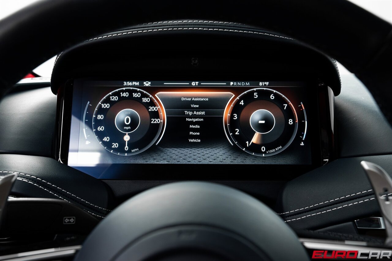 2024 Aston Martin DB12 V8  *HIGHLY OPTIONED* ONLY 3800 Pampered Miles* - Photo 27 - Costa Mesa, CA 92626