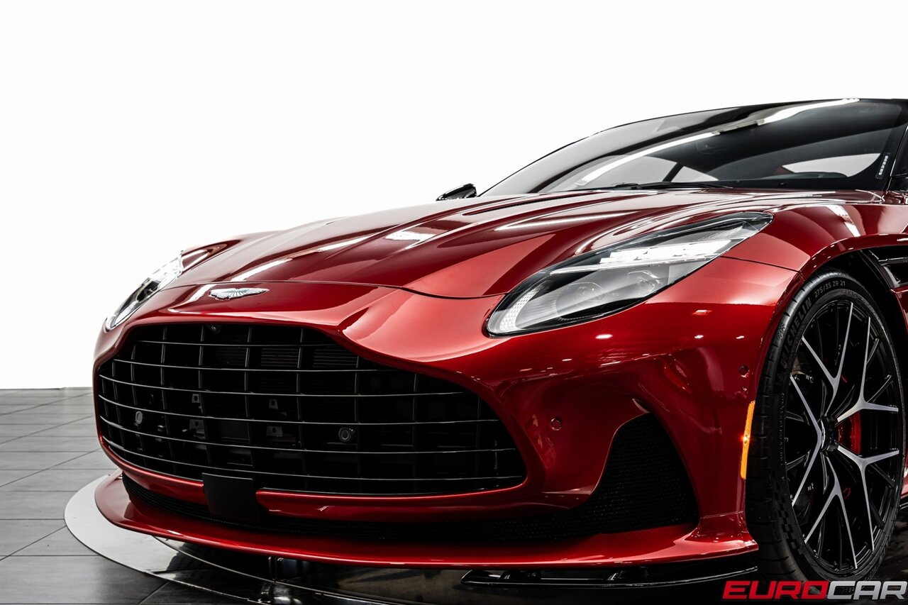 2024 Aston Martin DB12 V8  *HIGHLY OPTIONED* ONLY 3800 Pampered Miles* - Photo 13 - Costa Mesa, CA 92626