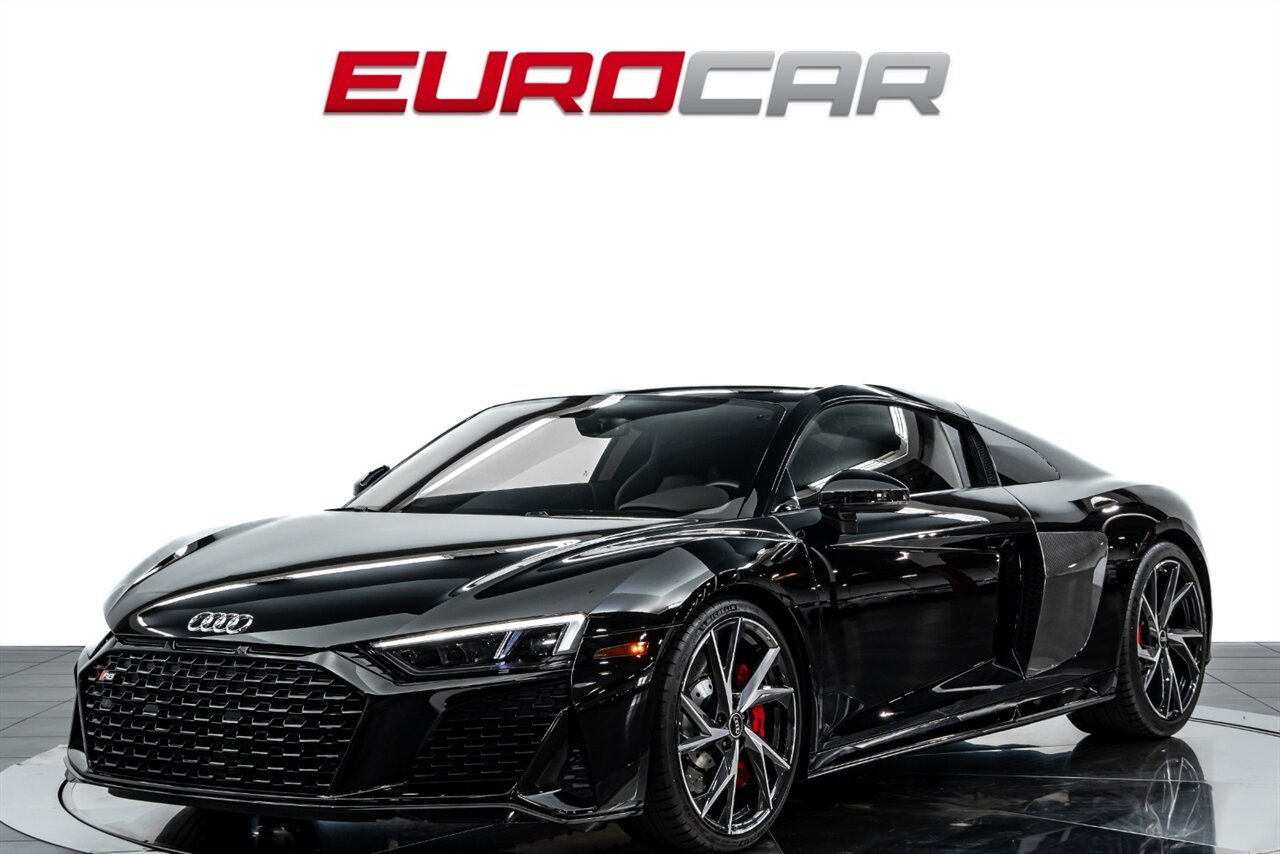 2022 Audi R8 5.2 V10 Performance RWD *CARBON FIBER SIDE BLADES * IMMACULATE CONDITION* - Photo 1 - Costa Mesa, CA 92626