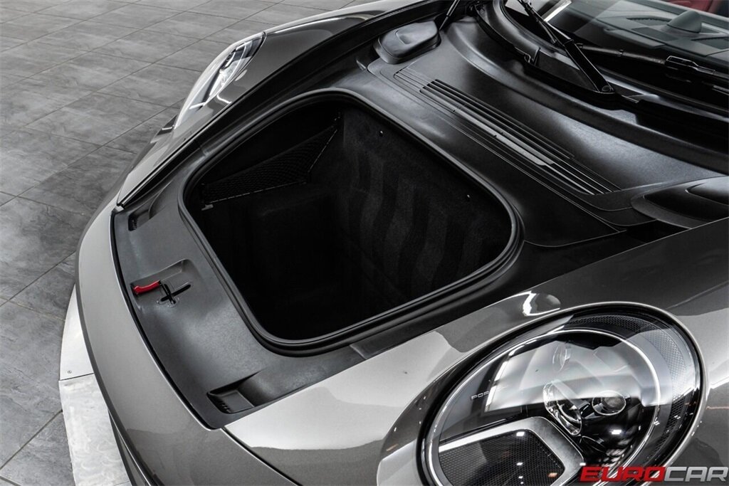 2021 Porsche 911 Turbo *SPORT EXHAUST SYSTEM * FRONT AXLE LIFT SYSTEM* - Photo 12 - Costa Mesa, CA 92626
