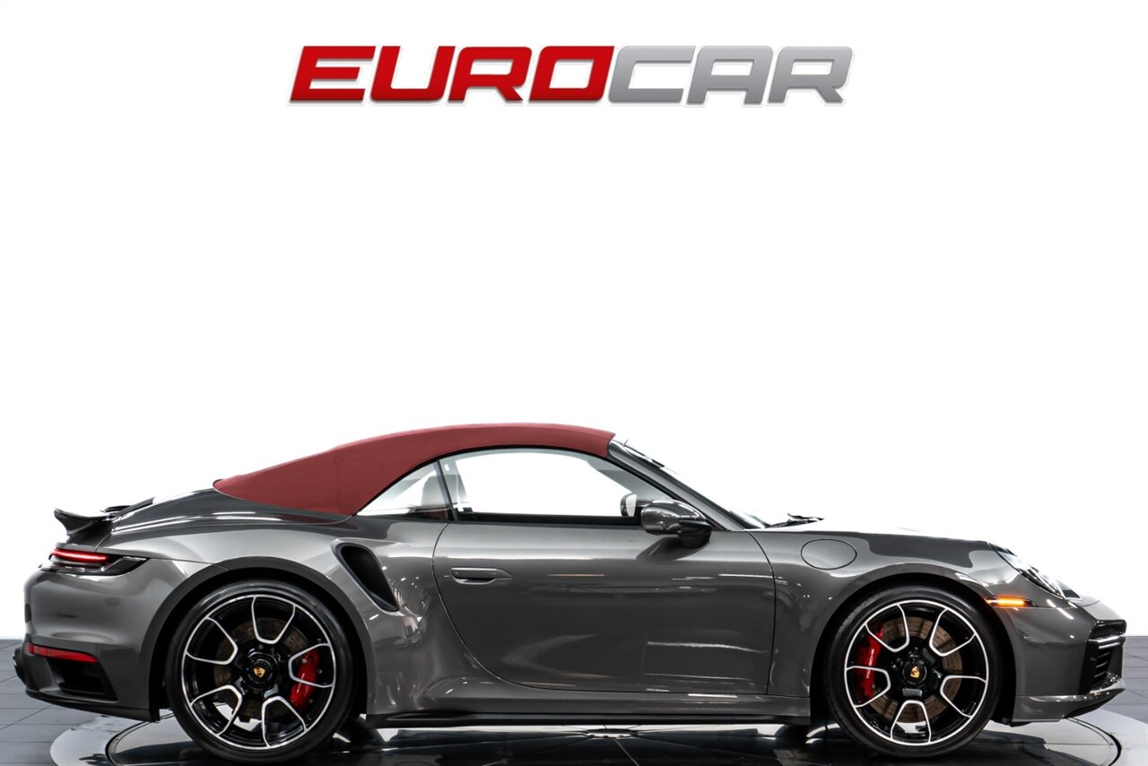 2021 Porsche 911 Turbo *SPORT EXHAUST SYSTEM * FRONT AXLE LIFT SYSTEM* - Photo 8 - Costa Mesa, CA 92626