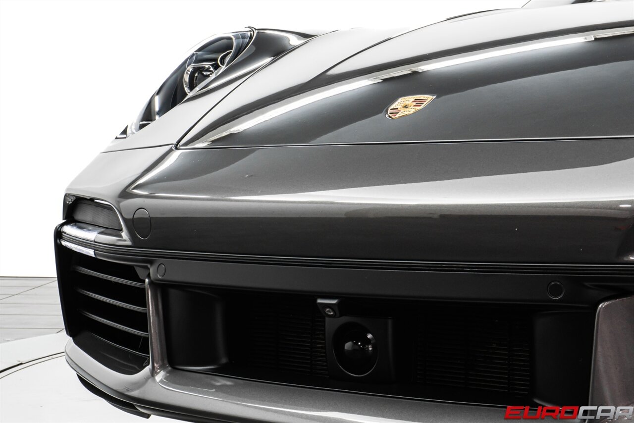 2021 Porsche 911 Turbo *SPORT EXHAUST SYSTEM * FRONT AXLE LIFT SYSTEM* - Photo 14 - Costa Mesa, CA 92626