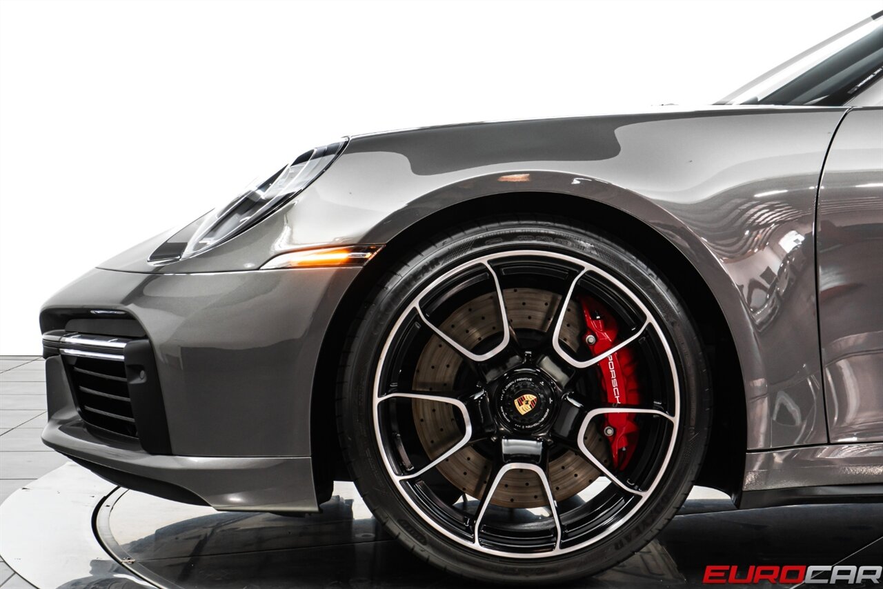 2021 Porsche 911 Turbo *SPORT EXHAUST SYSTEM * FRONT AXLE LIFT SYSTEM* - Photo 16 - Costa Mesa, CA 92626