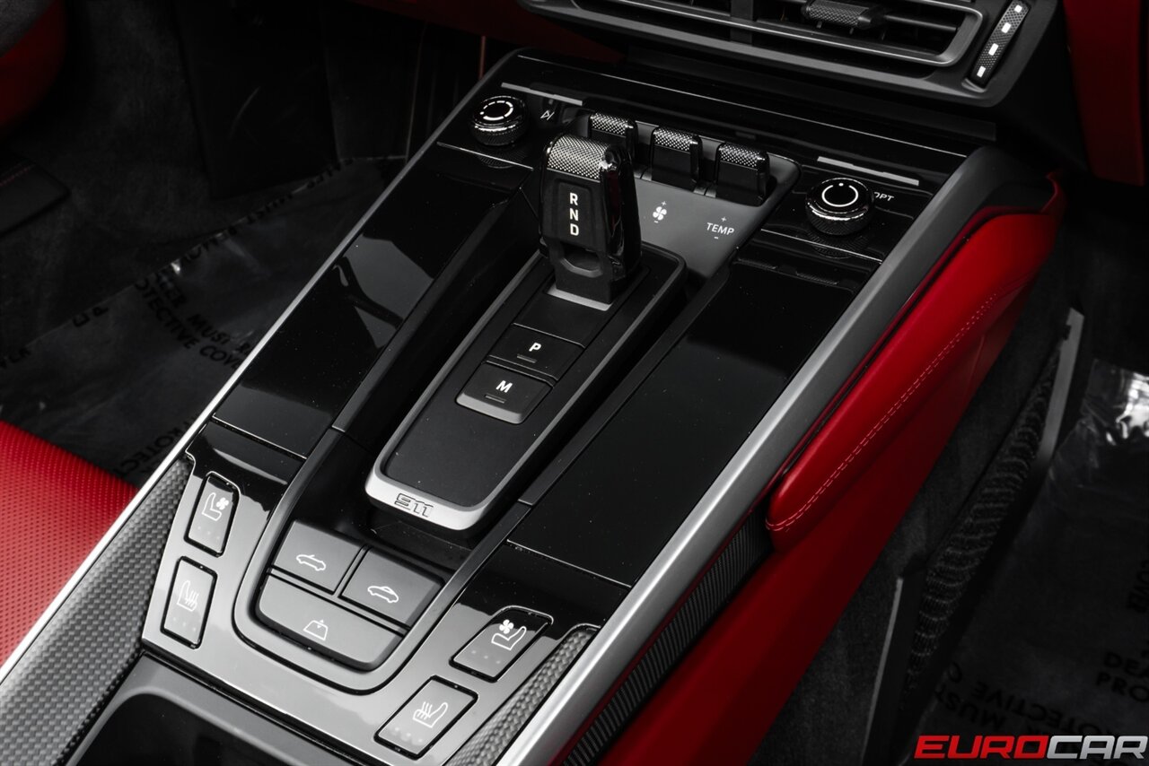 2021 Porsche 911 Turbo *SPORT EXHAUST SYSTEM * FRONT AXLE LIFT SYSTEM* - Photo 36 - Costa Mesa, CA 92626