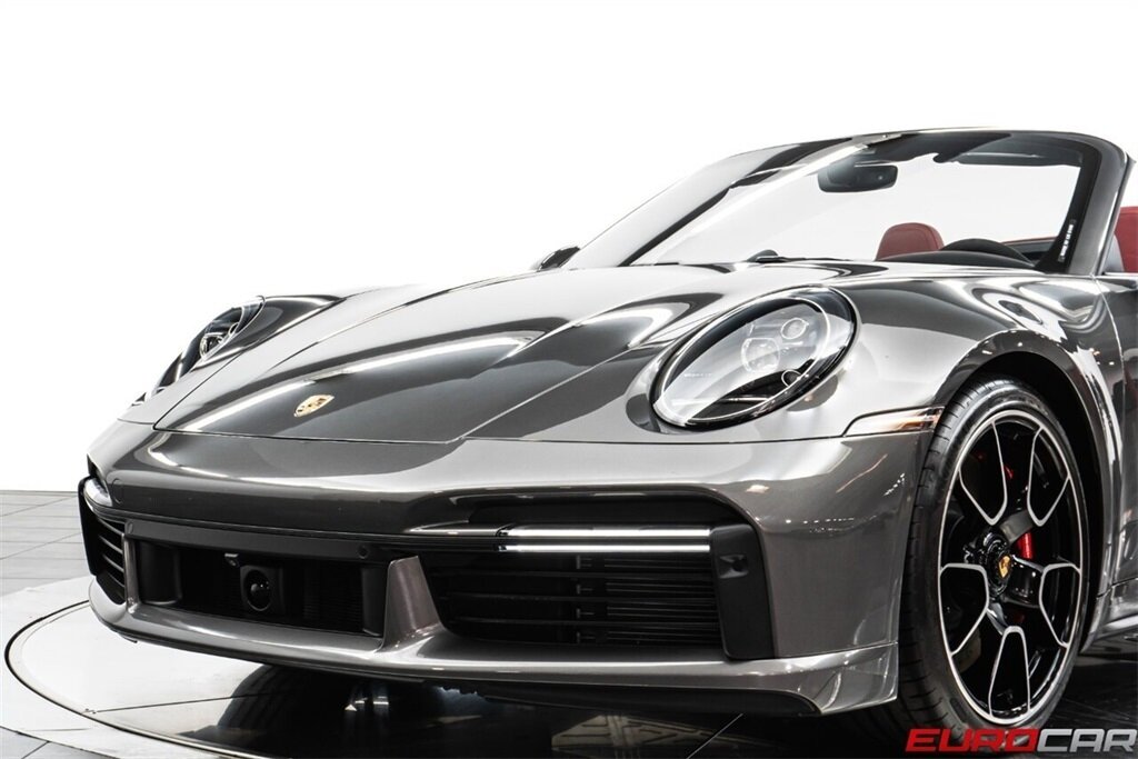2021 Porsche 911 Turbo *SPORT EXHAUST SYSTEM * FRONT AXLE LIFT SYSTEM* - Photo 15 - Costa Mesa, CA 92626