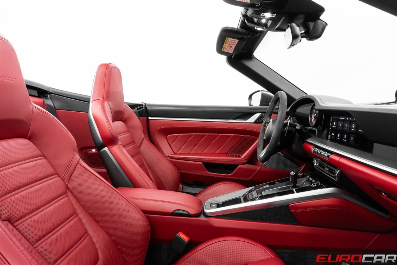 2021 Porsche 911 Turbo *SPORT EXHAUST SYSTEM * FRONT AXLE LIFT SYSTEM* - Photo 41 - Costa Mesa, CA 92626