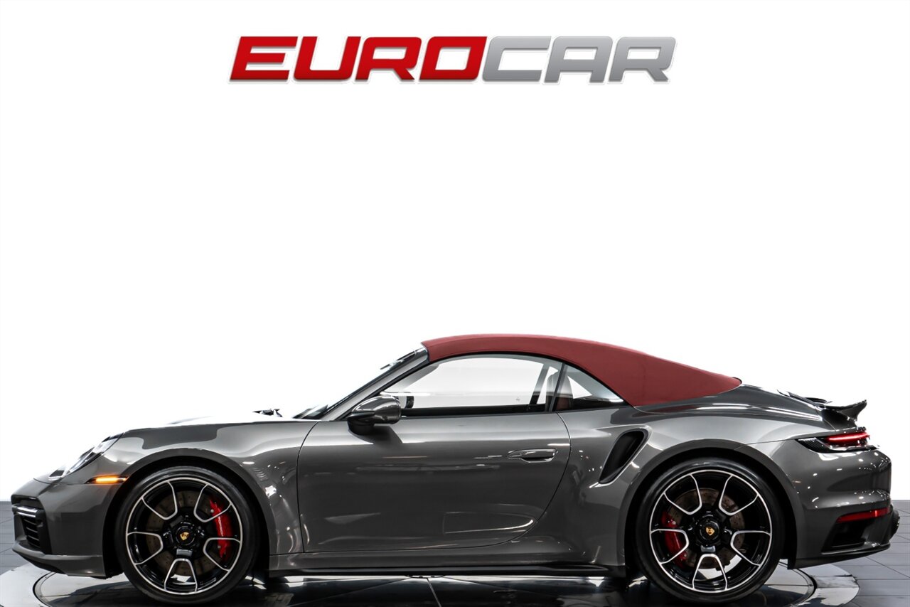 2021 Porsche 911 Turbo *SPORT EXHAUST SYSTEM * FRONT AXLE LIFT SYSTEM* - Photo 3 - Costa Mesa, CA 92626