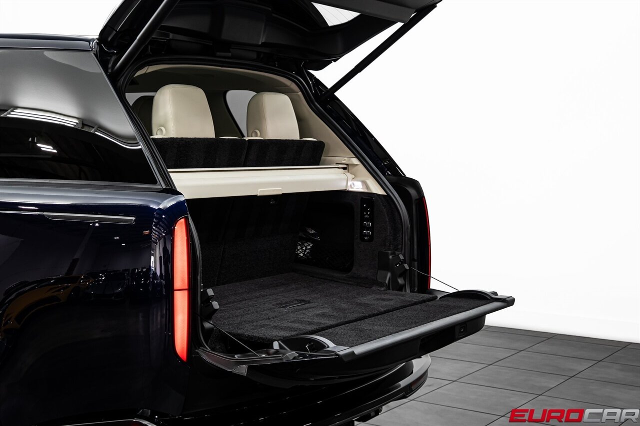 2023 Land Rover Range Rover SE LWB *7-SEATER * PANORAMIC ROOF* - Photo 16 - Costa Mesa, CA 92626