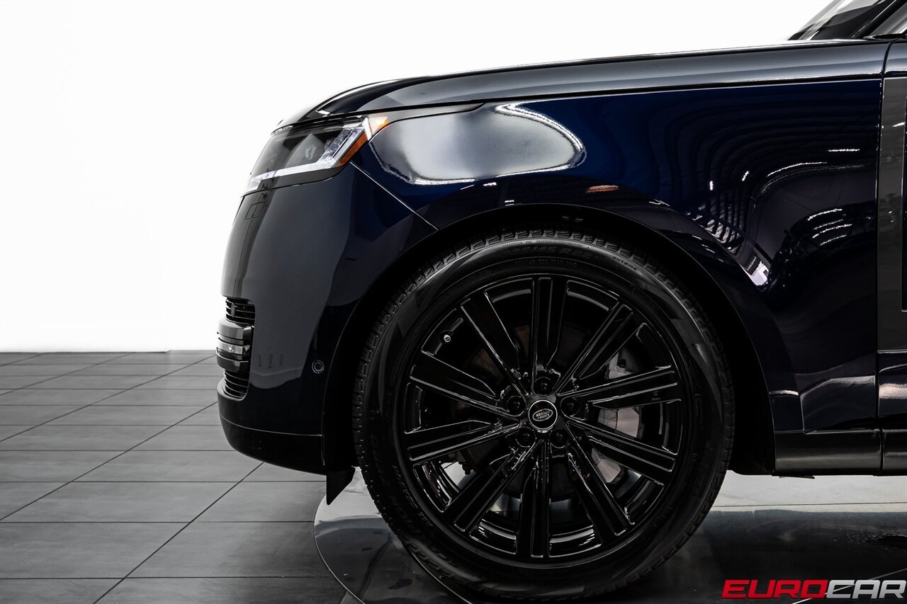 2023 Land Rover Range Rover SE LWB *7-SEATER * PANORAMIC ROOF* - Photo 13 - Costa Mesa, CA 92626