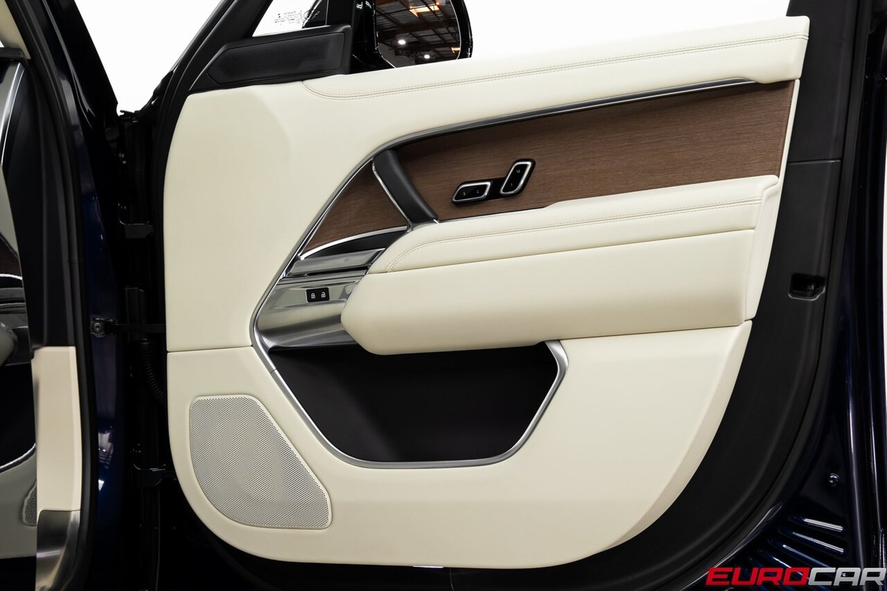 2023 Land Rover Range Rover SE LWB *7-SEATER * PANORAMIC ROOF* - Photo 22 - Costa Mesa, CA 92626