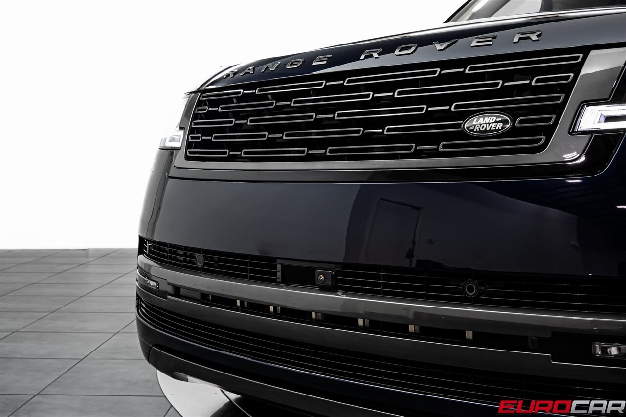 2023 Land Rover Range Rover SE LWB *7-SEATER * PANORAMIC ROOF* - Photo 11 - Costa Mesa, CA 92626