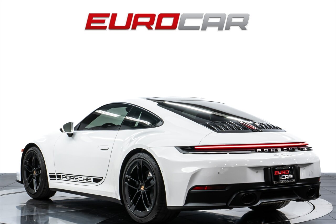 2025 Porsche 911 Carrera  *PREMIUM PACKAGE * SPORT EXHAUST * LIFT SYSTEM* - Photo 3 - Costa Mesa, CA 92626