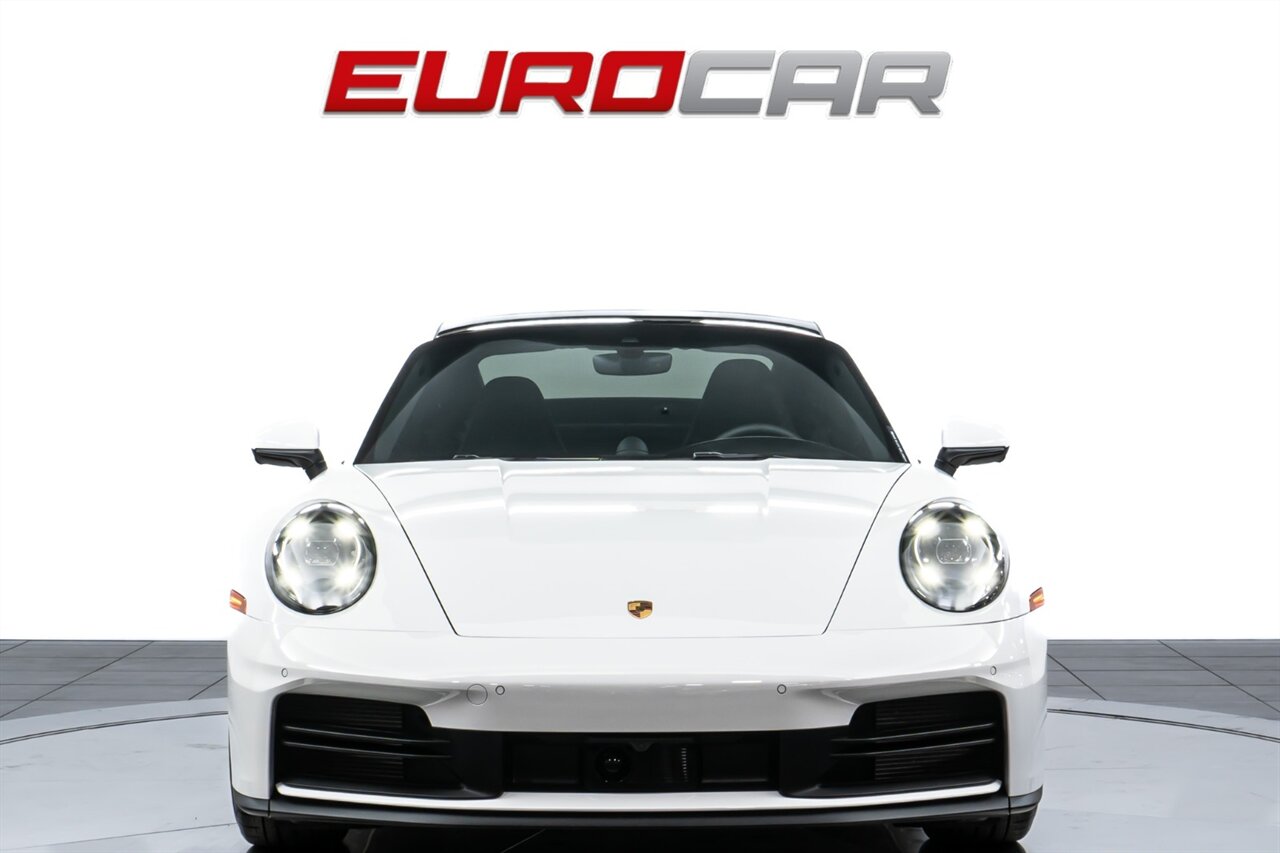 2025 Porsche 911 Carrera  *PREMIUM PACKAGE * SPORT EXHAUST * LIFT SYSTEM* - Photo 8 - Costa Mesa, CA 92626