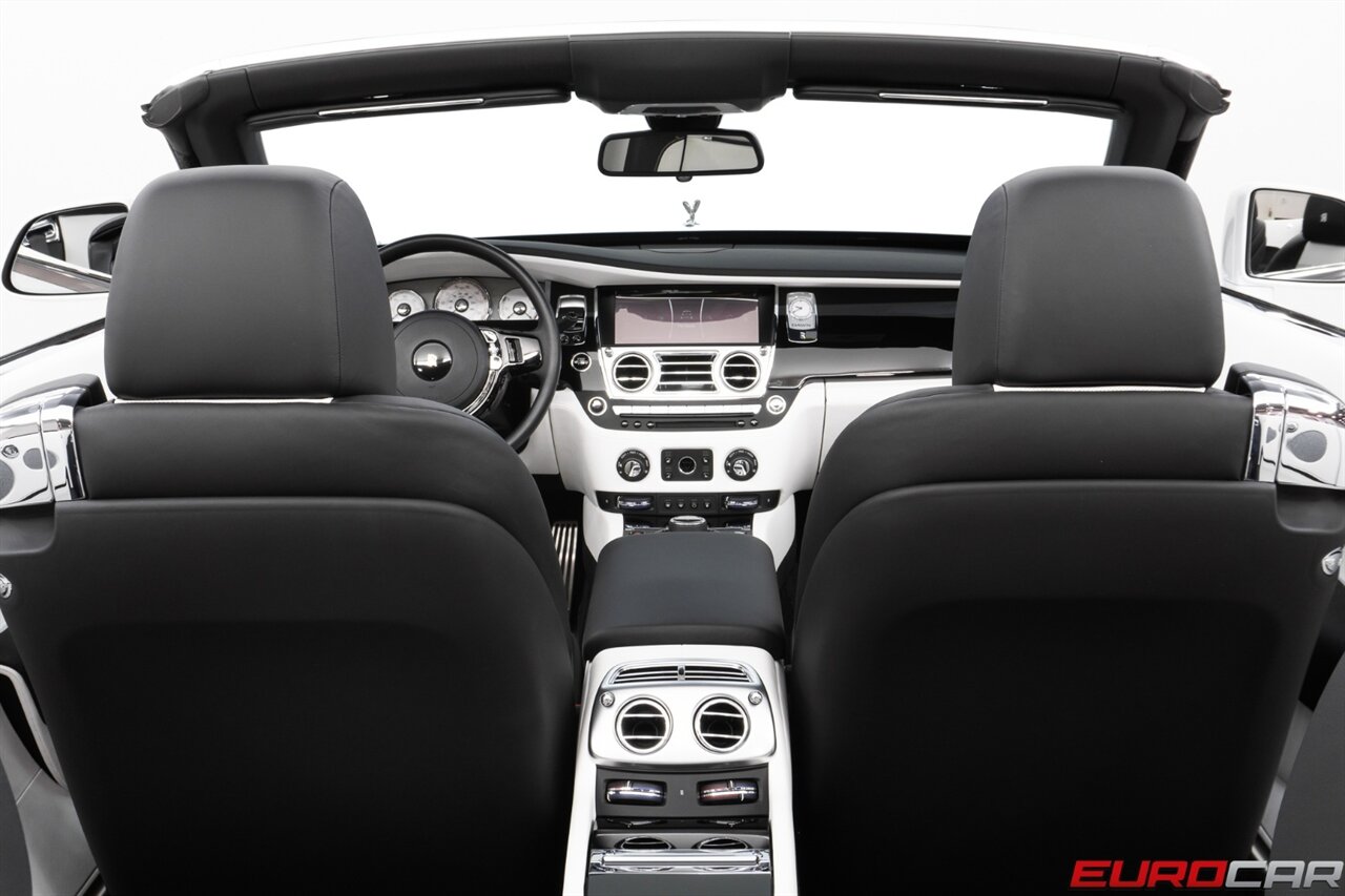 2020 Rolls-Royce Dawn  *BESPOKE INTERIOR * BEAUTIFUL SPEC* - Photo 29 - Costa Mesa, CA 92626