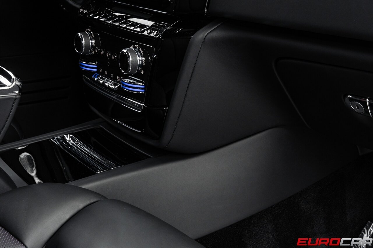 2024 Rolls-Royce Phantom *CUSTOM WHEELS * HIGH MSRP $604,200* - Photo 35 - Costa Mesa, CA 92626