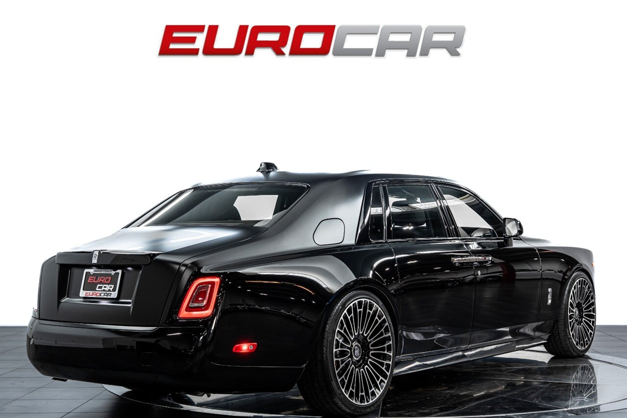 2024 Rolls-Royce Phantom *CUSTOM WHEELS * HIGH MSRP $604,200* - Photo 6 - Costa Mesa, CA 92626