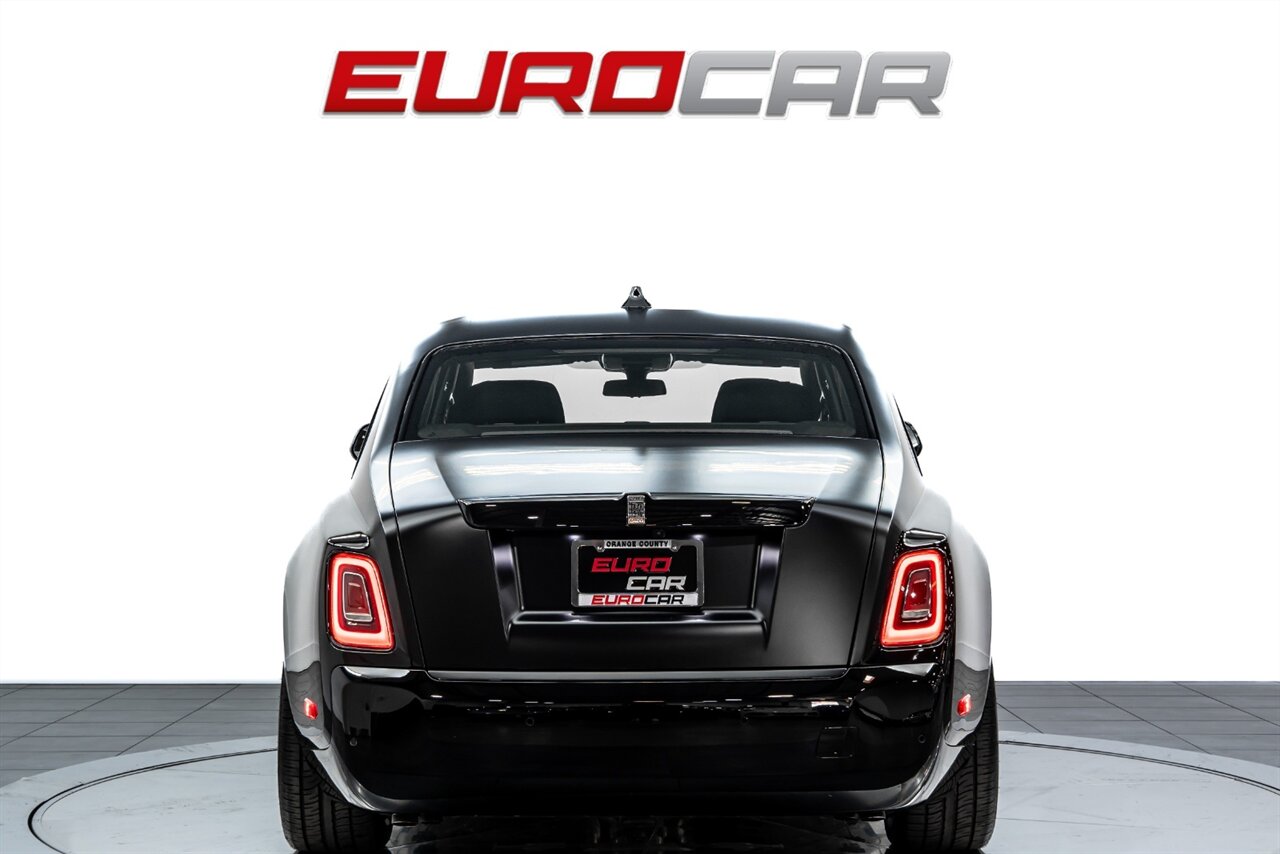 2024 Rolls-Royce Phantom *CUSTOM WHEELS * HIGH MSRP $604,200* - Photo 5 - Costa Mesa, CA 92626