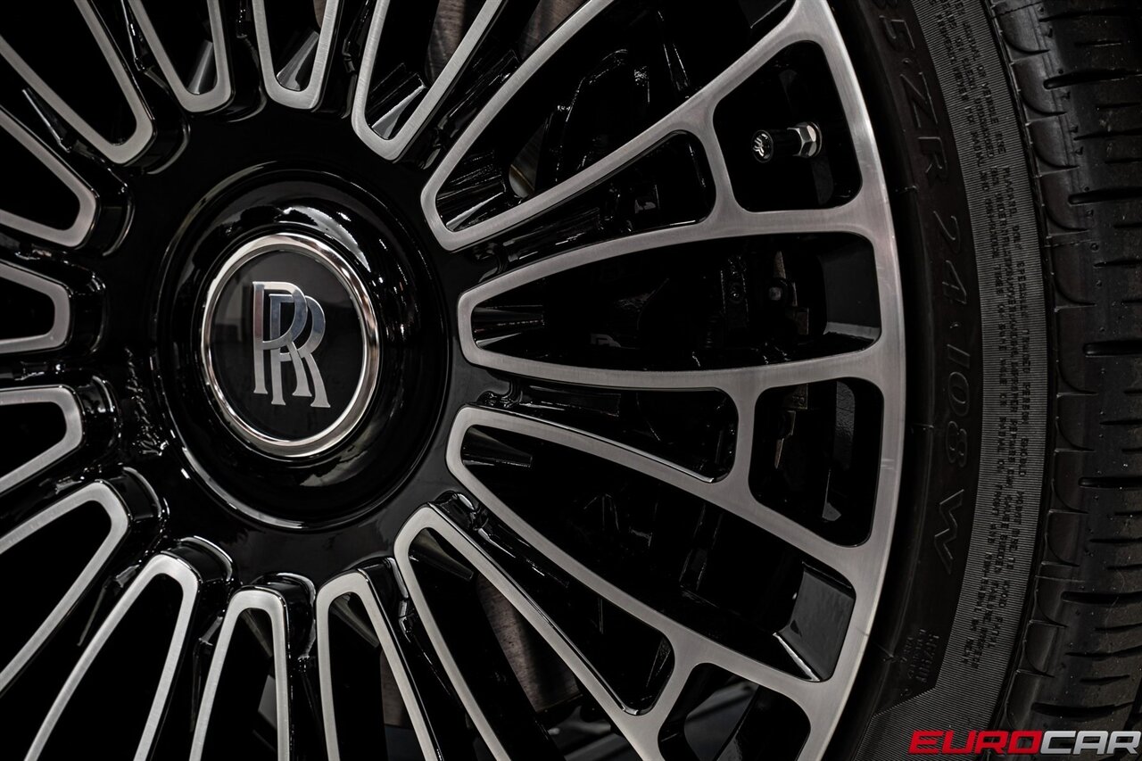 2024 Rolls-Royce Phantom  *CUSTOM WHEELS * HIGH $604,200 MSRP* - Photo 21 - Costa Mesa, CA 92626
