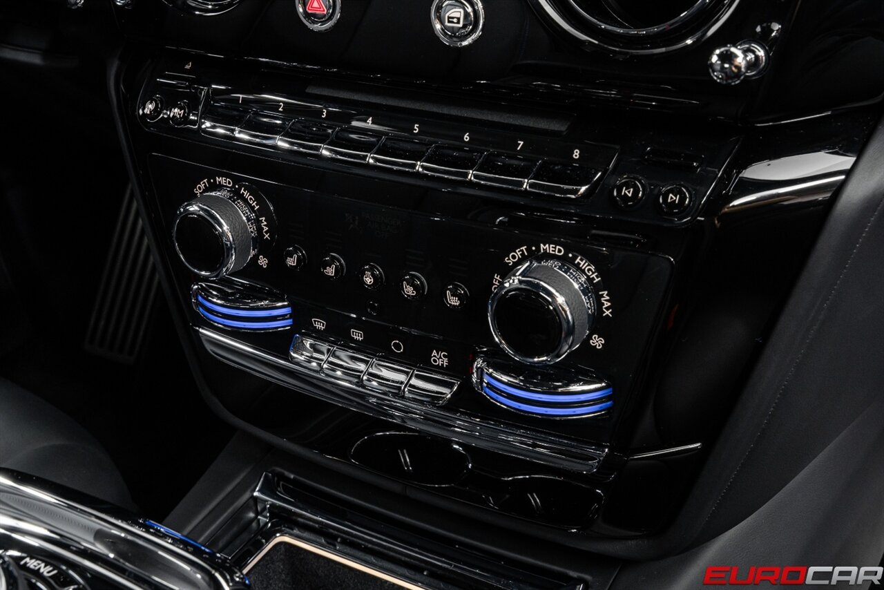 2024 Rolls-Royce Phantom *CUSTOM WHEELS * HIGH MSRP $604,200* - Photo 31 - Costa Mesa, CA 92626