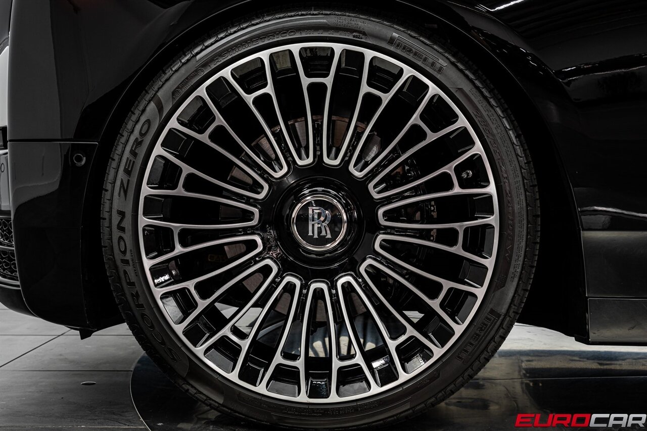 2024 Rolls-Royce Phantom  *CUSTOM WHEELS * HIGH $604,200 MSRP* - Photo 20 - Costa Mesa, CA 92626