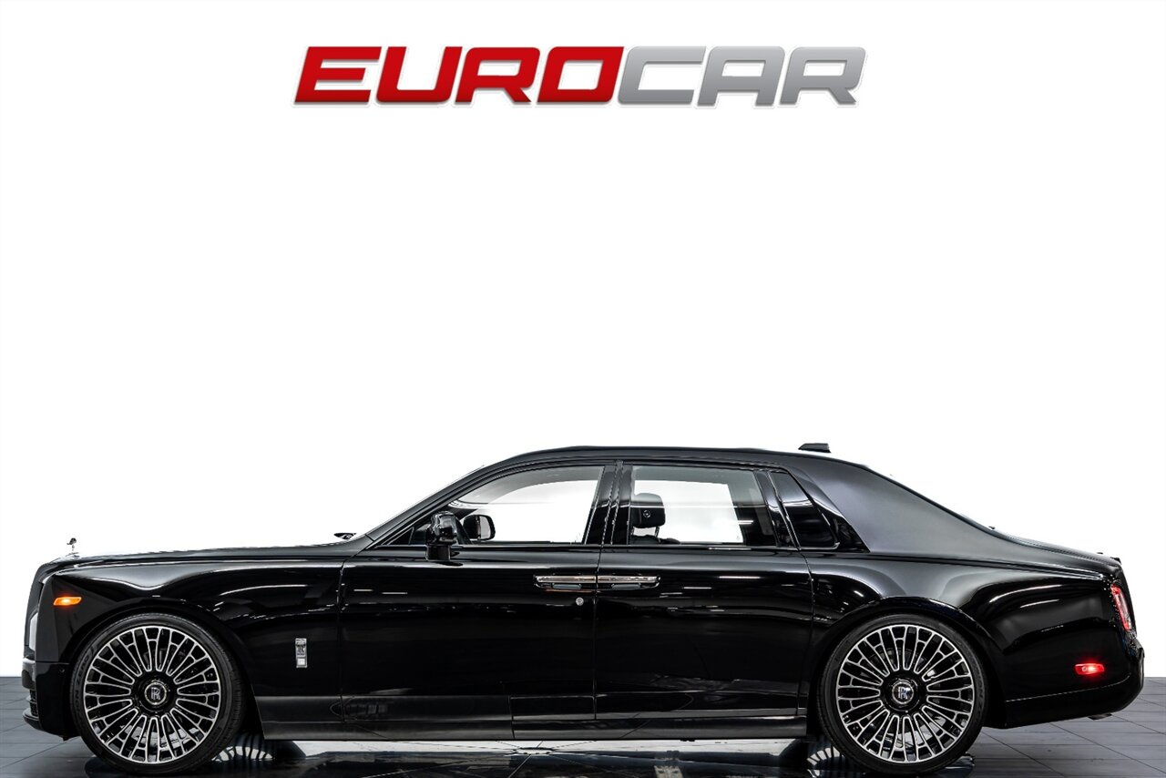 2024 Rolls-Royce Phantom *CUSTOM WHEELS * HIGH MSRP $604,200* - Photo 2 - Costa Mesa, CA 92626