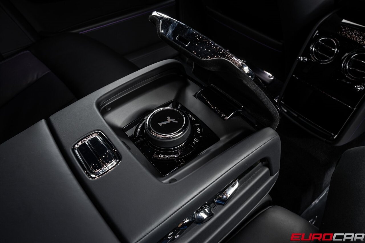 2024 Rolls-Royce Phantom  *CUSTOM WHEELS * HIGH $604,200 MSRP* - Photo 42 - Costa Mesa, CA 92626