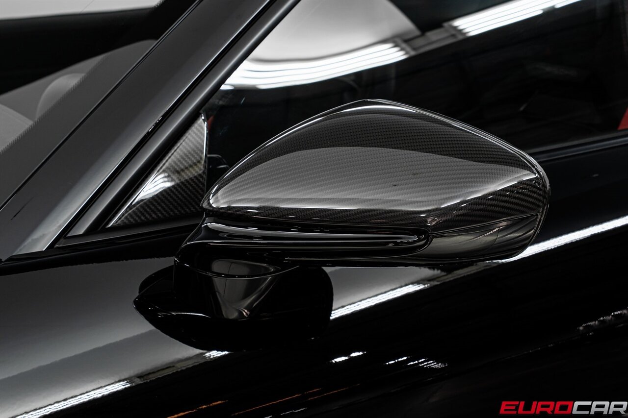 2025 Porsche 911 GT3 *WEISSACH PACKAGE * FOLDING BUCKET SEATS*   - Photo 19 - Costa Mesa, CA 92626