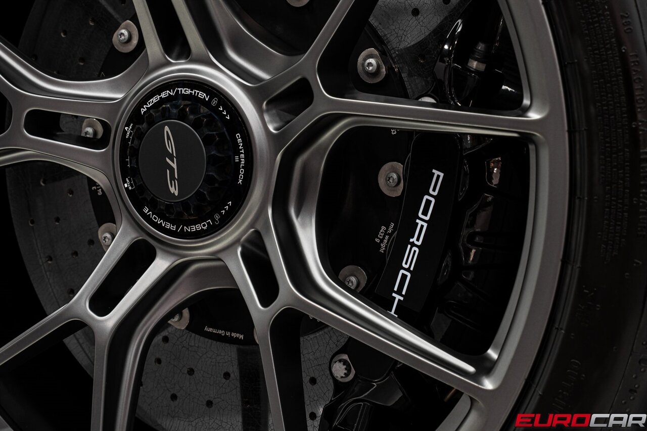 2025 Porsche 911 GT3 *WEISSACH PACKAGE * FOLDING BUCKET SEATS*   - Photo 27 - Costa Mesa, CA 92626