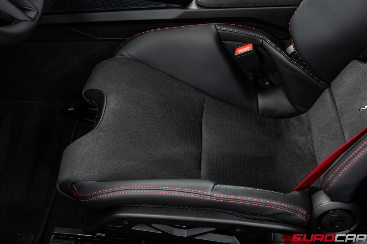 2025 Porsche 911 GT3 *WEISSACH PACKAGE * FOLDING BUCKET SEATS*   - Photo 48 - Costa Mesa, CA 92626