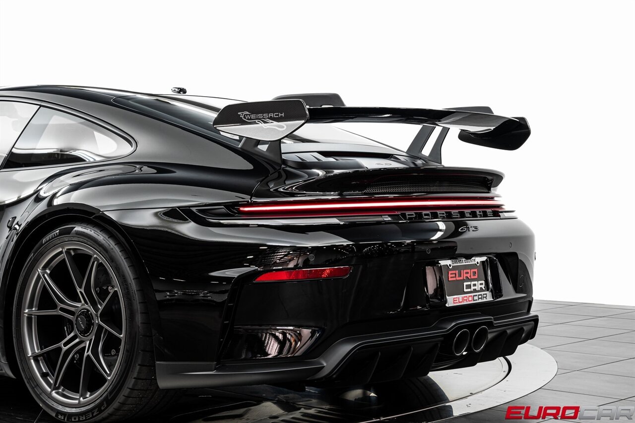 2025 Porsche 911 GT3 *WEISSACH PACKAGE * FOLDING BUCKET SEATS*   - Photo 22 - Costa Mesa, CA 92626
