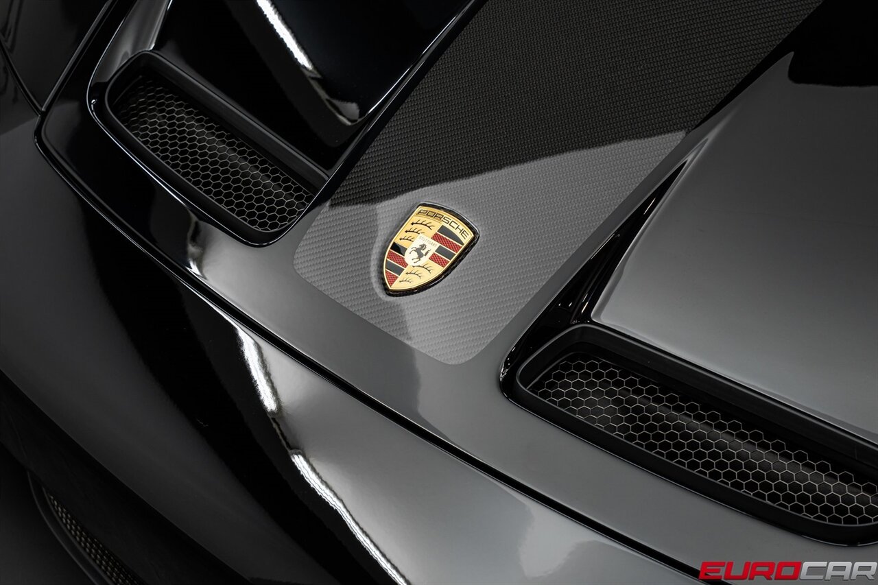 2025 Porsche 911 GT3 *WEISSACH PACKAGE * FOLDING BUCKET SEATS*   - Photo 10 - Costa Mesa, CA 92626