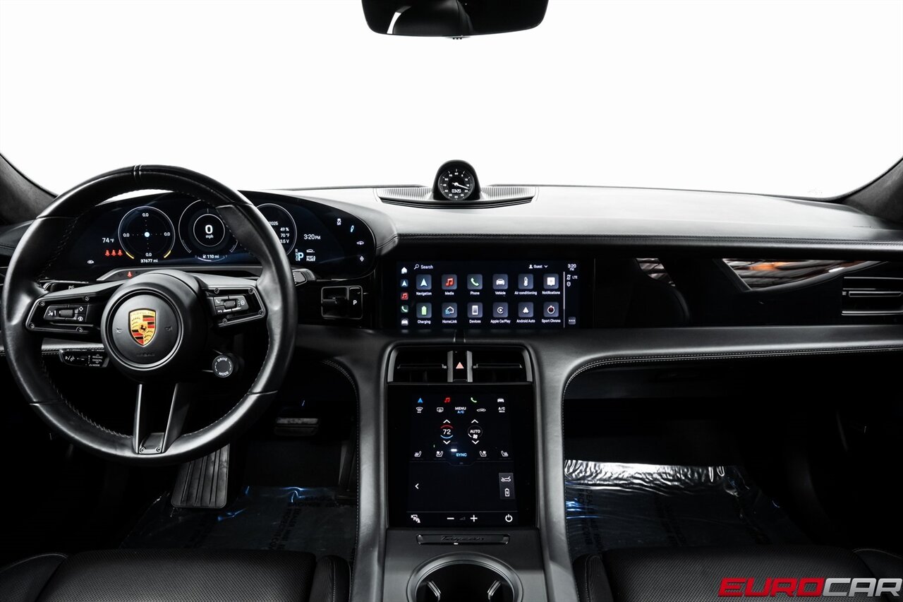 2022 Porsche Taycan GTS *PREMIUM PACKAGE * PANORAMIC SUNROOF*   - Photo 27 - Costa Mesa, CA 92626