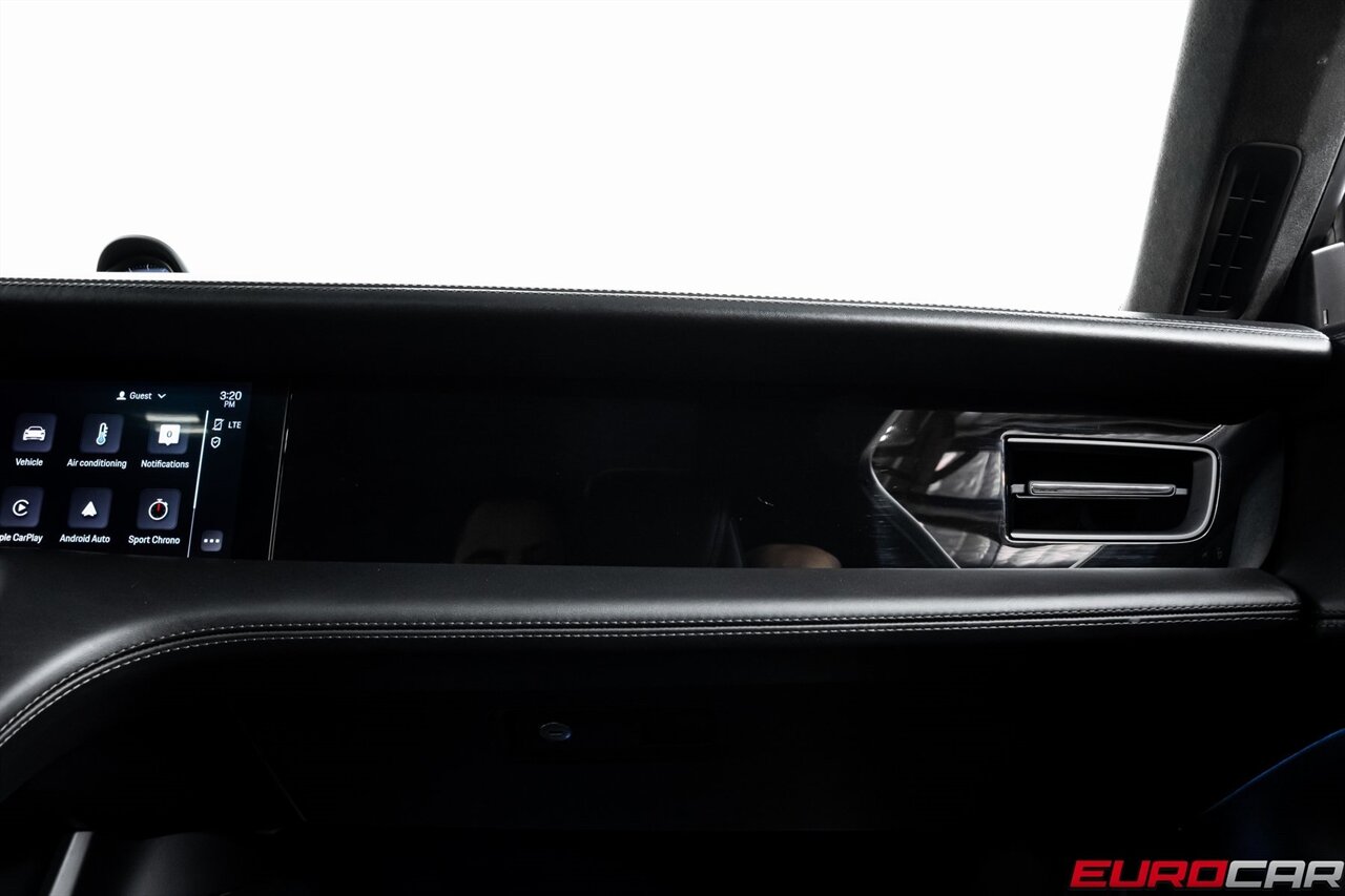 2022 Porsche Taycan GTS *PREMIUM PACKAGE * PANORAMIC SUNROOF*   - Photo 35 - Costa Mesa, CA 92626