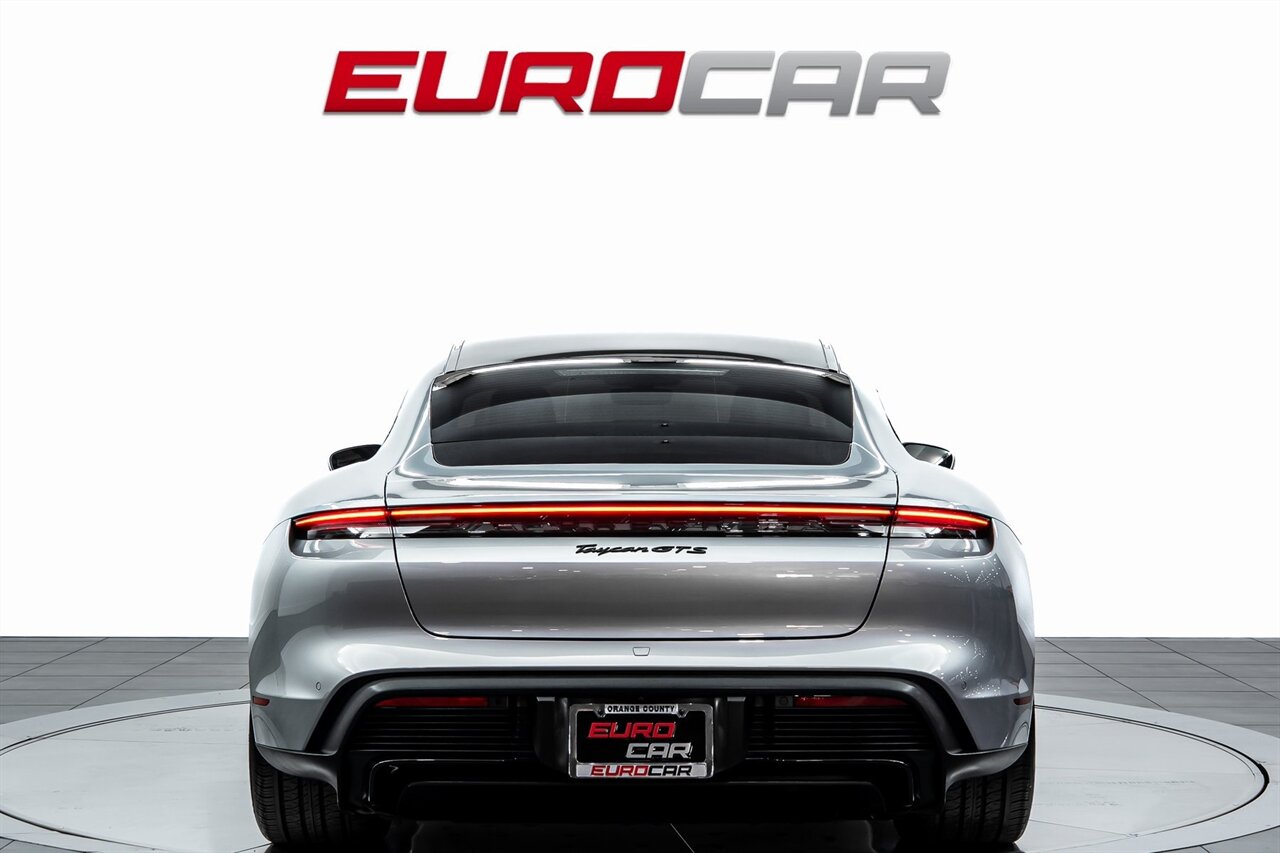 2022 Porsche Taycan GTS *PREMIUM PACKAGE * PANORAMIC SUNROOF*   - Photo 4 - Costa Mesa, CA 92626