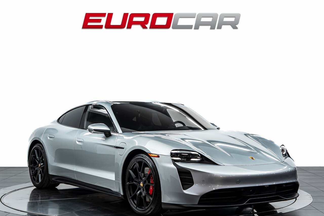 2022 Porsche Taycan GTS *PREMIUM PACKAGE * PANORAMIC SUNROOF*   - Photo 7 - Costa Mesa, CA 92626
