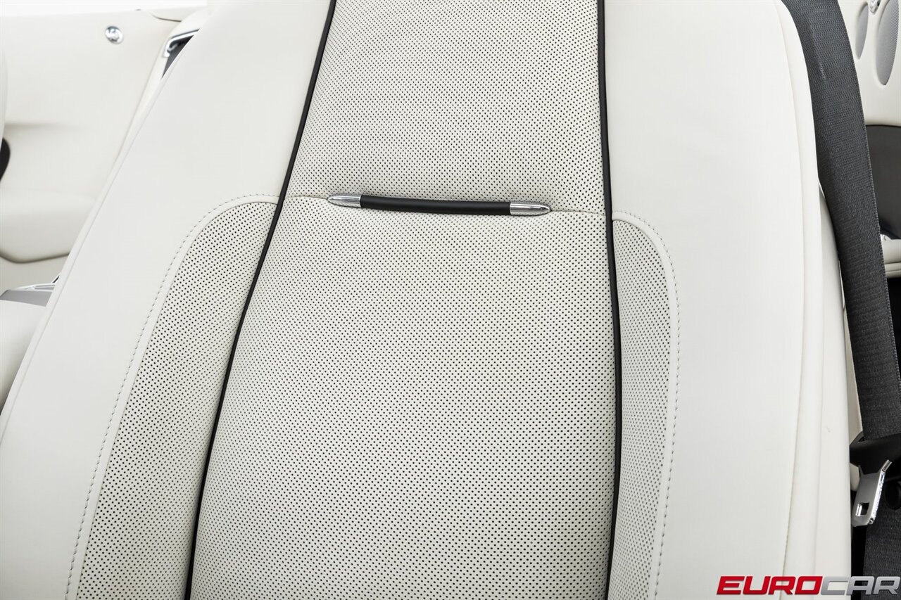2018 Rolls-Royce Dawn *BESPOKE INTERIOR * IMMACULATE CONDITION* - Photo 38 - Costa Mesa, CA 92626