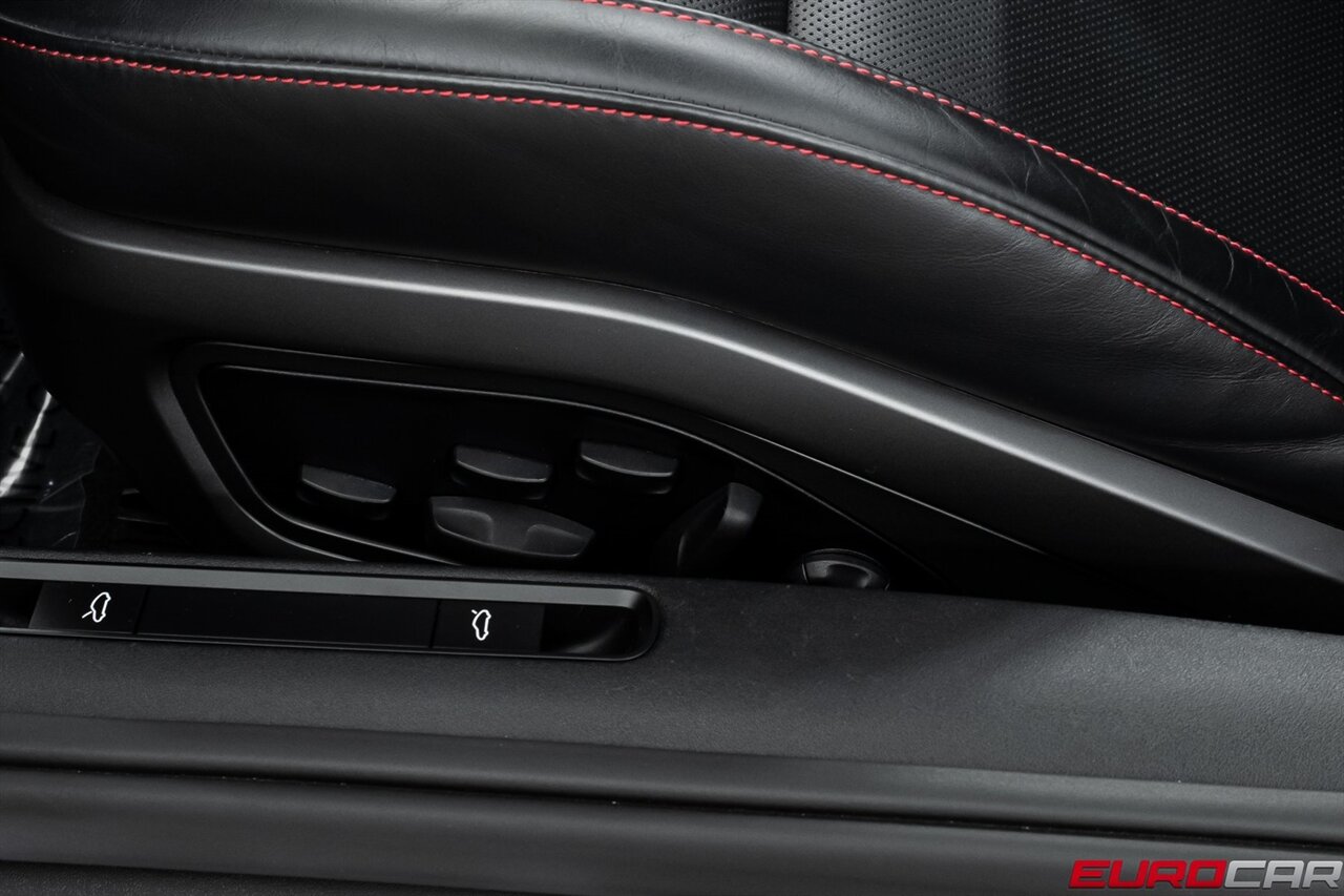 2022 Porsche 911 Turbo S *SPORT EXHAUST SYSTEM* - Photo 46 - Costa Mesa, CA 92626