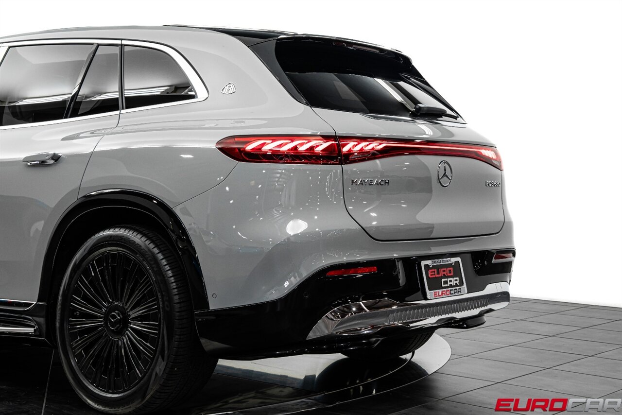 2024 Mercedes-Benz EQS Mercedes-Maybach EQS 680 4MATIC  *REAR SEAT PACKAGE * PASSENGER DISPLAY * $207,420 MSRP* - Photo 19 - Costa Mesa, CA 92626
