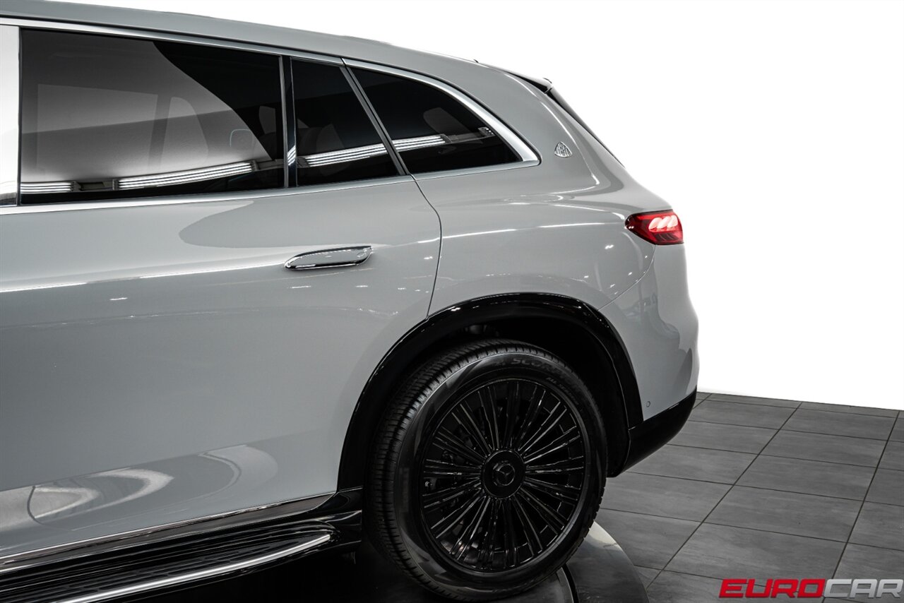 2024 Mercedes-Benz EQS Mercedes-Maybach EQS 680 4MATIC  *REAR SEAT PACKAGE * PASSENGER DISPLAY * $207,420 MSRP* - Photo 17 - Costa Mesa, CA 92626