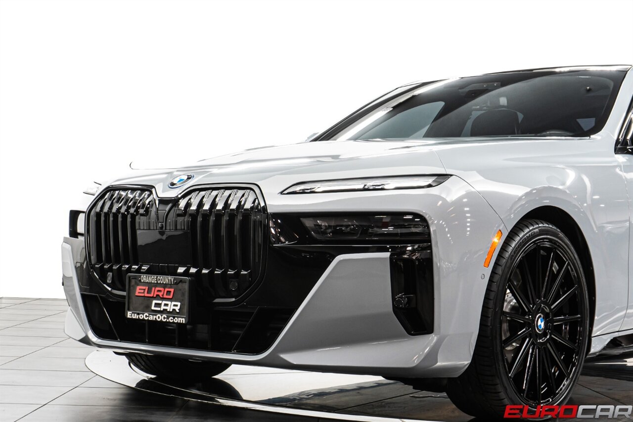 2024 BMW i7 xDrive60 *$144,095 MSRP!* - Photo 12 - Costa Mesa, CA 92626