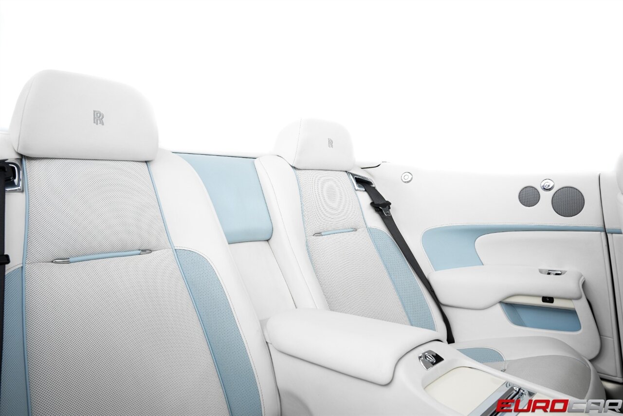 2019 Rolls-Royce Dawn  *TRI-COLOR BESPOKE DESIGN * RARE INTERIOR* - Photo 34 - Costa Mesa, CA 92626