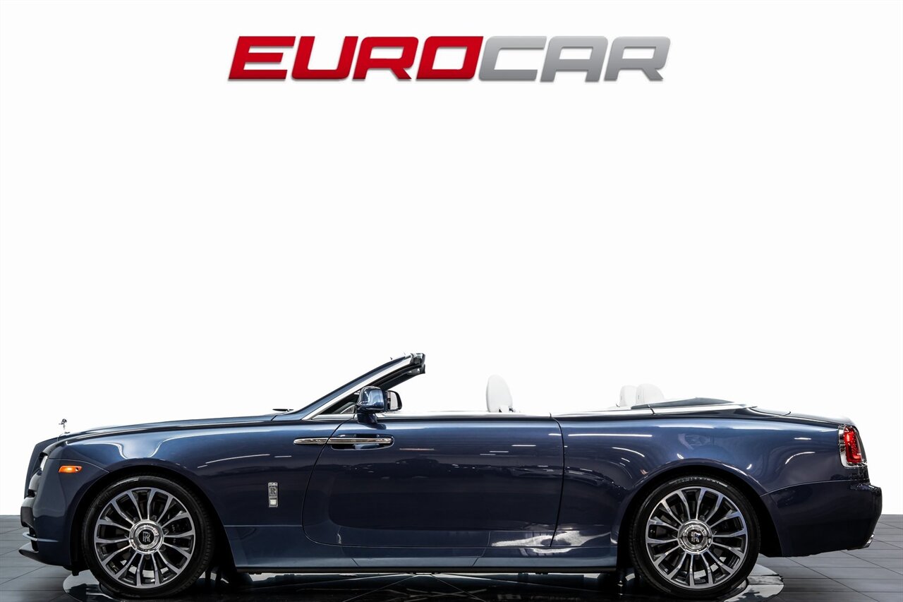 2019 Rolls-Royce Dawn  *TRI-COLOR BESPOKE DESIGN * RARE INTERIOR* - Photo 2 - Costa Mesa, CA 92626
