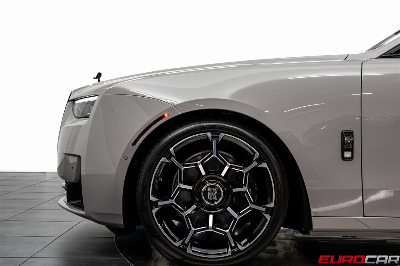 2025 Rolls-Royce Black Badge Ghost *BESPOKE INTERIOR * DUALITY TWILL SEATS * FULL BODY PPF* - Photo 15 - Costa Mesa, CA 92626
