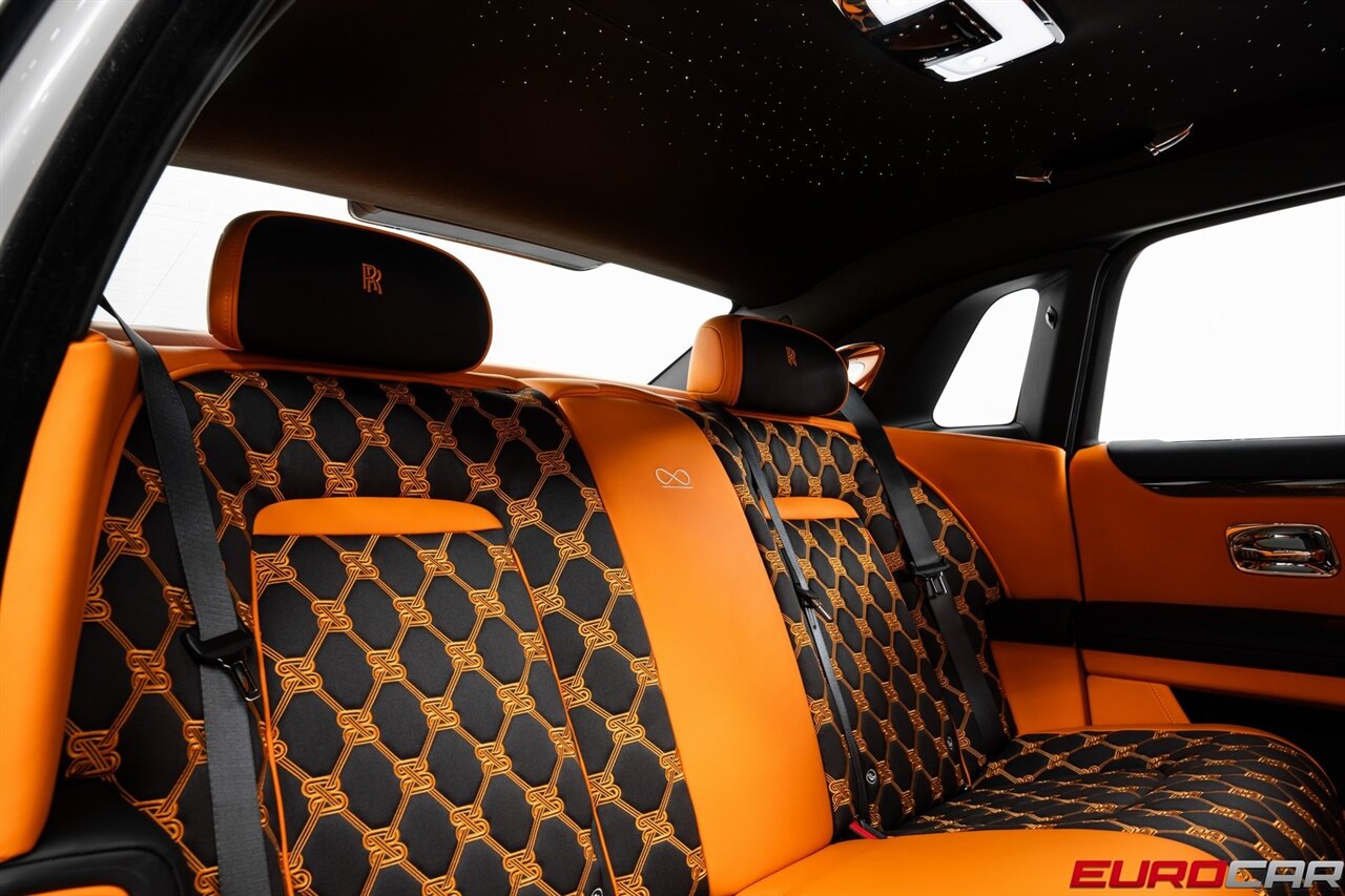 2025 Rolls-Royce Black Badge Ghost *BESPOKE INTERIOR * DUALITY TWILL SEATS * FULL BODY PPF* - Photo 39 - Costa Mesa, CA 92626