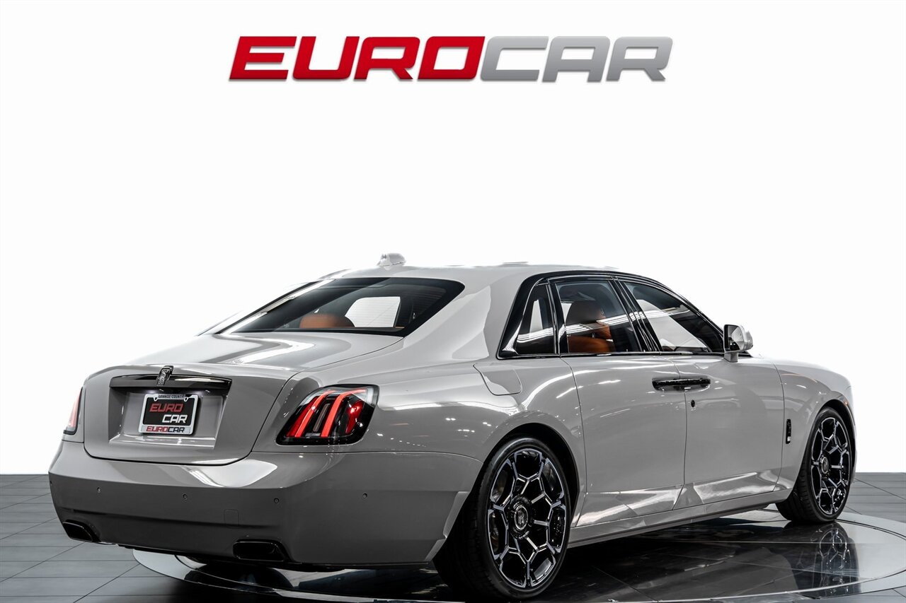 2025 Rolls-Royce Black Badge Ghost *BESPOKE INTERIOR * DUALITY TWILL SEATS * FULL BODY PPF* - Photo 6 - Costa Mesa, CA 92626