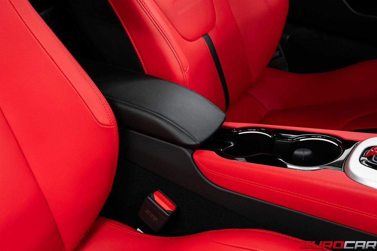 2025 Lotus Emira *AUTOMATIC TRANSMISSION * NEW CAR*   - Photo 29 - Costa Mesa, CA 92626