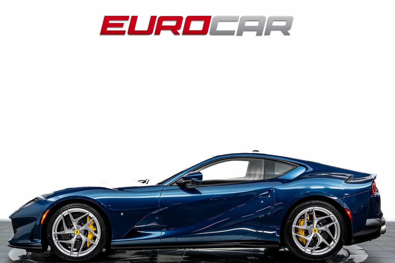 2020 Ferrari 812 Superfast - Photo 2 - Costa Mesa, CA 92626